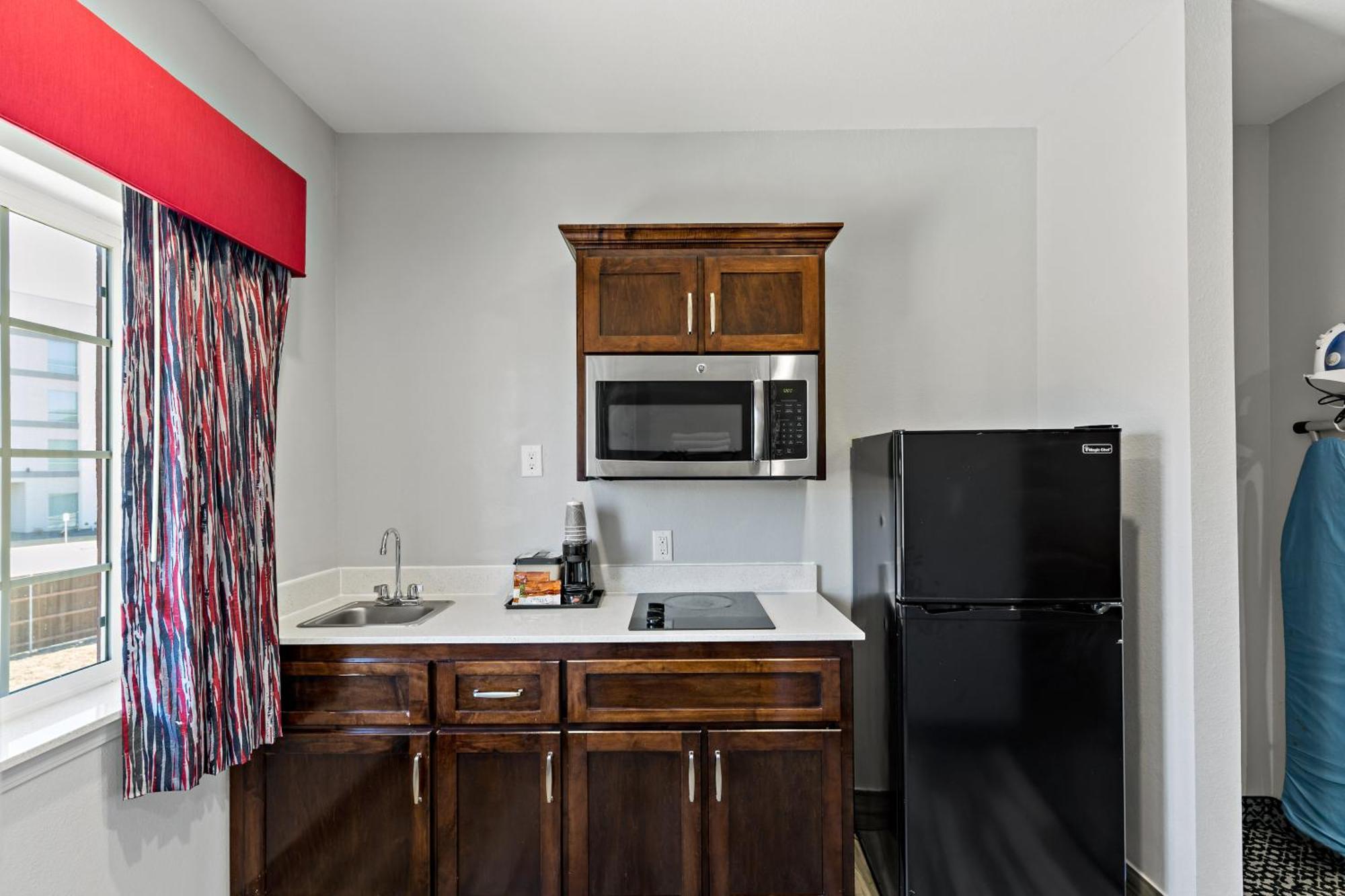 Paris Inn & Suites Ngoại thất bức ảnh