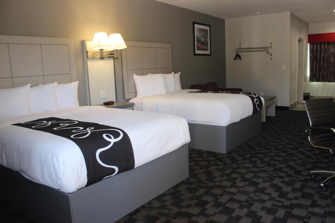 Paris Inn & Suites Ngoại thất bức ảnh