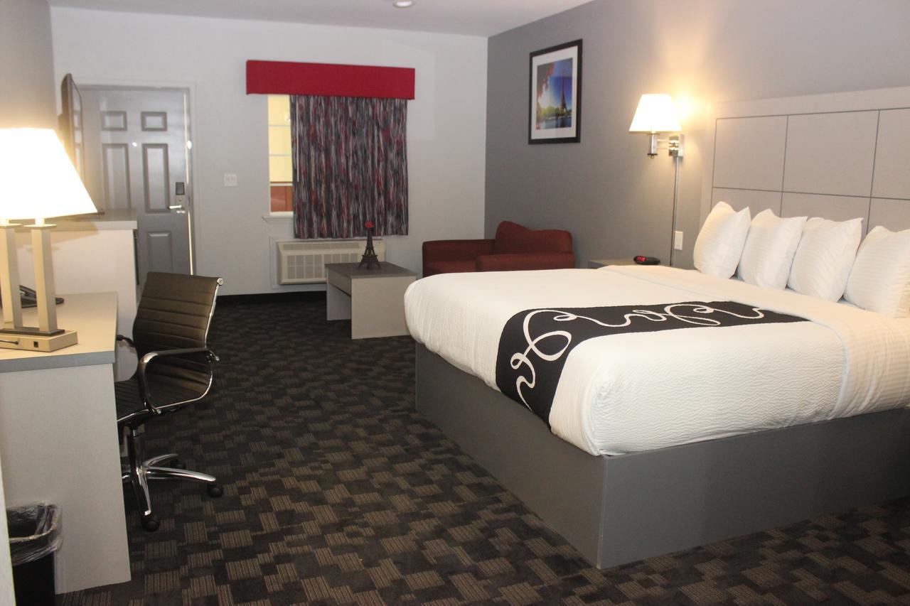 Paris Inn & Suites Ngoại thất bức ảnh