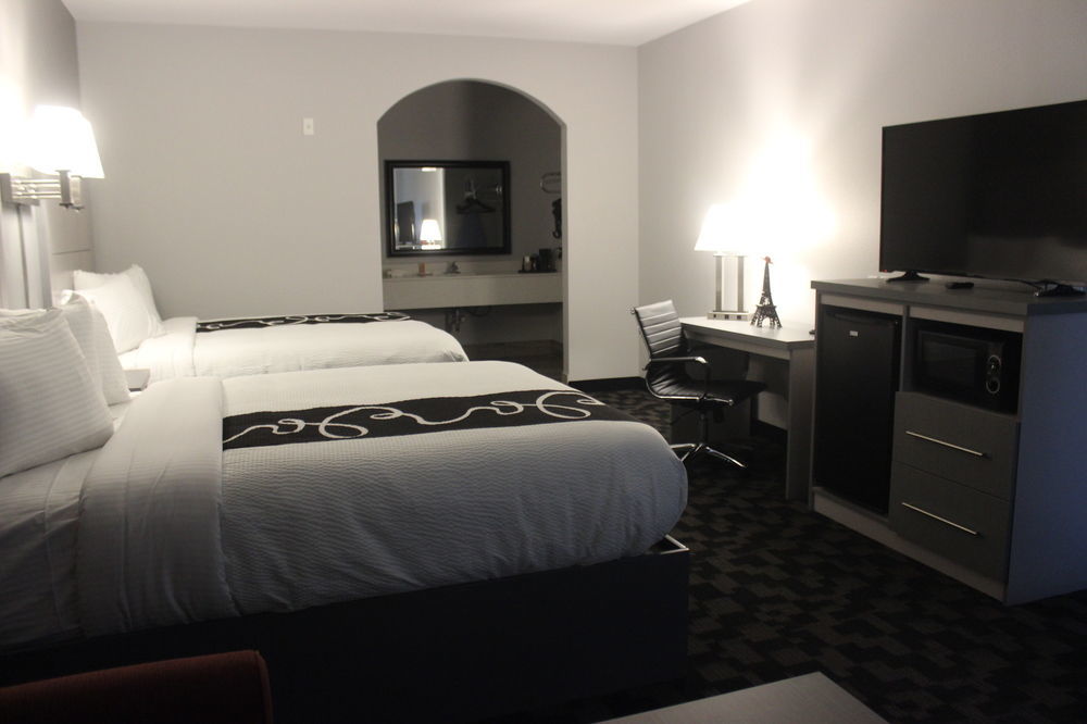 Paris Inn & Suites Ngoại thất bức ảnh
